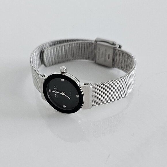 Skagen DIAMONDS Women's Watch! - Picture 4 of 10